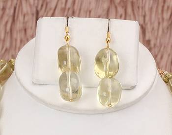 Yellow necklaces 3