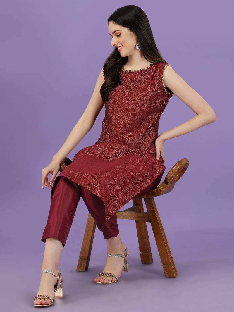 Women's Jacquard Printed Silk Blend Kurti And Pant Set (MAK2JCQ)