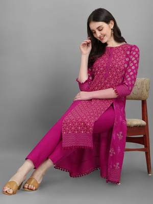 Women's Gold And Pigment Printed Cotton Kurta And Pant Set (MAK29KATPATCH) 1