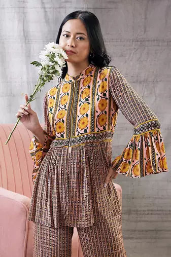 Taahira Multi Color Printed Kurta Set