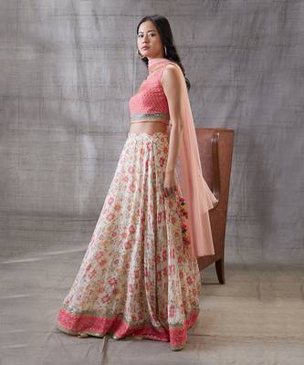 Zahra Peach Embroidered Lehenga Set 2