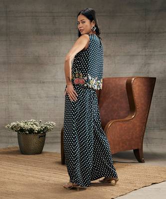 Gulista Teal Blue Embroidered Co-Ord Set 4