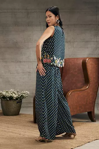 Gulista Teal Blue Embroidered Co-Ord Set