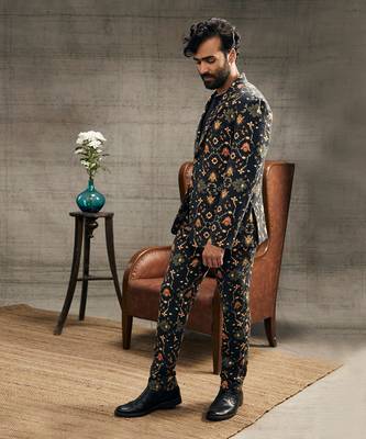 Zahra Black Printed Blazer Set 3