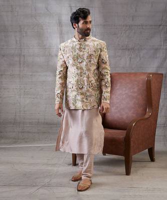 Mehr Beige Printed Jacket Set 1