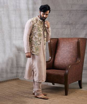 Mehr Beige Printed Bundi Set 2