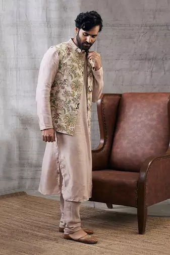 Mehr Beige Printed Bundi Set