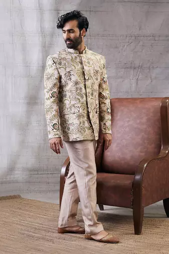 Mehr Beige Printed Bandhgala Set
