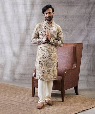 Mehr Beige Printed Kurta Set 1