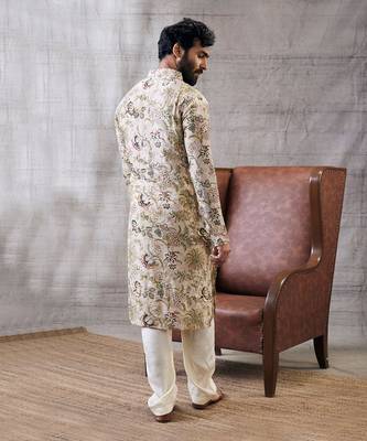 Mehr Beige Printed Kurta Set 4