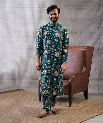 Mehr Green Printed Kurta Set 2