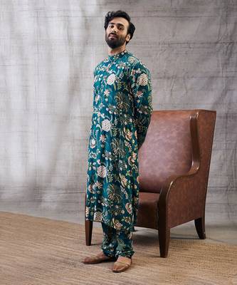 Mehr Green Printed Kurta Set 3