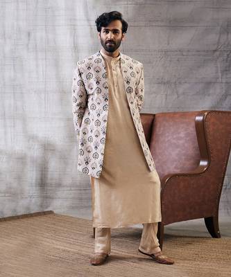 Sarouk Beige Printed Longline Jacket Set 2