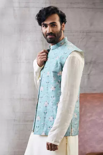 Sarouk Beige And Blue Printed Bundi Set