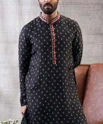 Zahra Black Printed Kurta Set 5