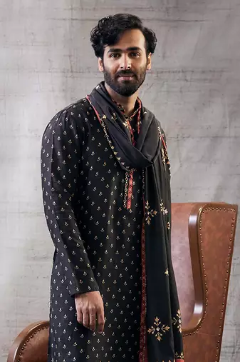 Zahra Black Printed Kurta Set