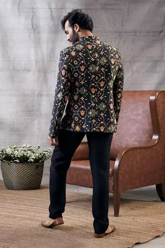 Zahra Blacket Printed Jacket Set
