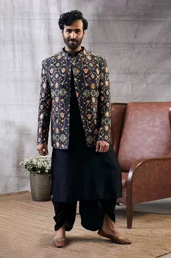 Zahra Black Printed Jacket Set