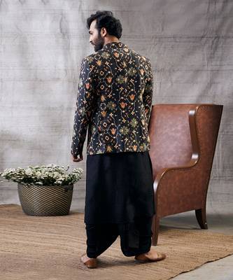 Zahra Black Printed Jacket Set 3