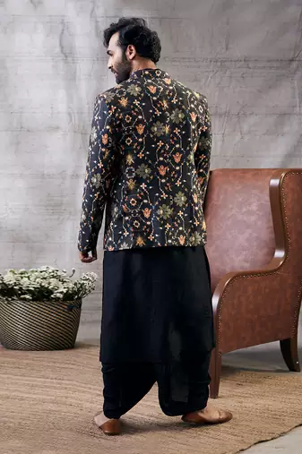 Zahra Black Printed Jacket Set