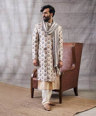 Sarouk Beige Printed Sherwani Set 3