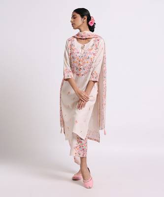 Cream Romance Kurta Set 6