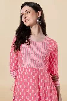 Coral, White Jaipuri Block Print Mirror Work Rayon Kurta