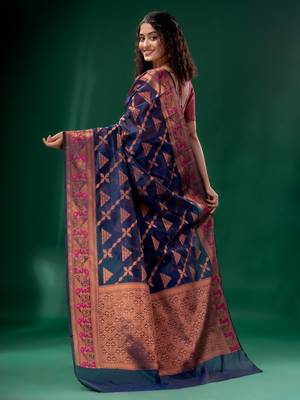 Navy Blue Cotton Silk saree with woven design 4