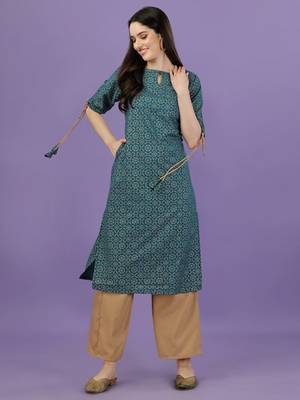 Women's All Over Gold Printed Rayon Calf Length Kurta And Palazzo Set (MAK57BELL) 3