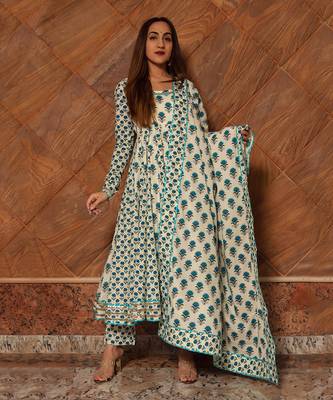 White Paisely Kalidar Anarkali Set 1