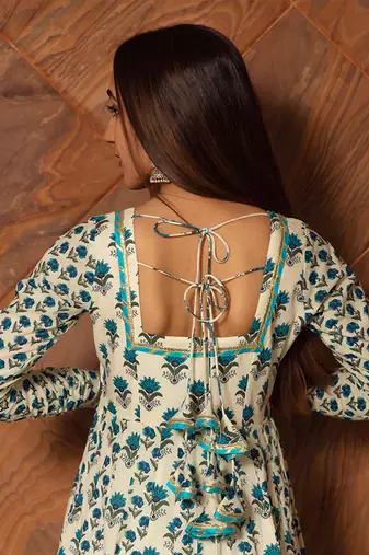 White Paisely Kalidar Anarkali Set