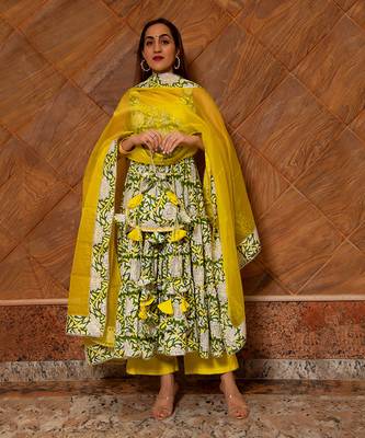Multicolor Peela Phool Tiered Anarkali Set 1