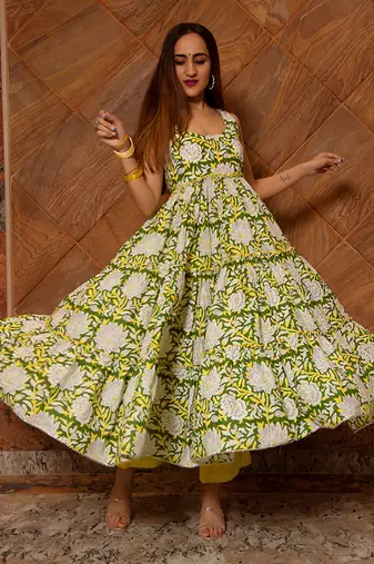Multicolor Peela Phool Tiered Anarkali Set