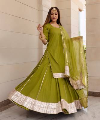 Falguni Green Kurta Skirt Set 4