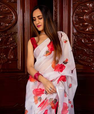 Red Phool Organza Saree 9