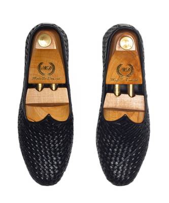 Black Leather Woven Juttis 2