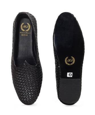 Black Leather Woven Juttis 4