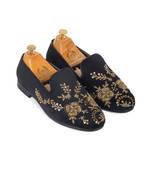 Black Clover Slipons