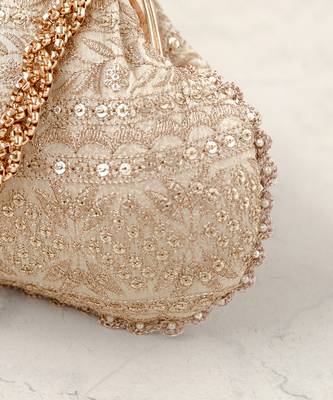 Cream Mirai Vintage Purse 4