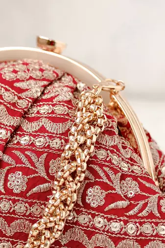 Red Mirai Vintage Purse
