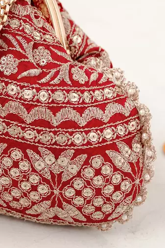 Red Mirai Vintage Purse