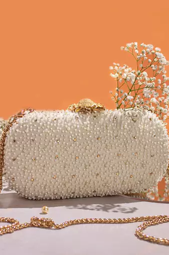 White Perla Capsule Clutch