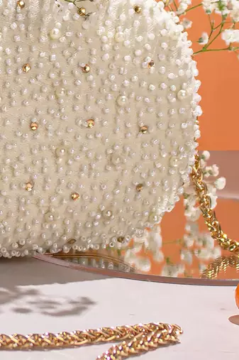 White Perla Capsule Clutch