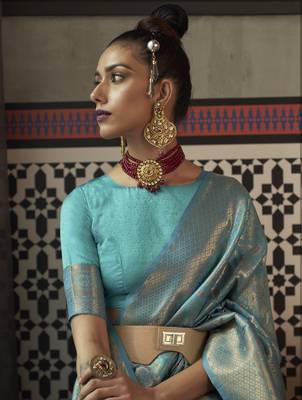 KORAMS DESIGN KANVI SILK ROYALS TEAL ZARI WOVEN DESIGN CLASSIC SAREE WITH BLOUSE  2