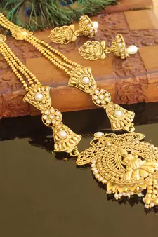 Gold plated temple necklace set