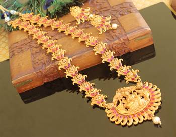 Matte finish Temple long necklace set 2