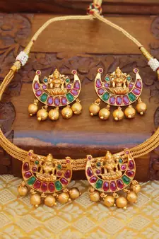 Matte finish Temple  necklace set