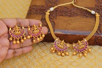 Matte finish Temple necklace set 2