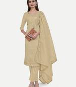 Women's Fashionable Embroideryed Unstitched Salwar Suit With Embroidery Work Dupatta