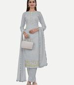 Stylish Embroideryed Unstitched Salwar Suit With Nazneen Dupatta.